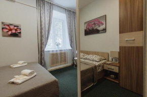 Mini-hotel Fortuna-City on Anatoliya Zhivova 10